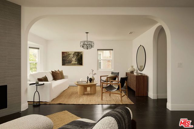 2955 Kelton Avenue, Los Angeles, CA 90064