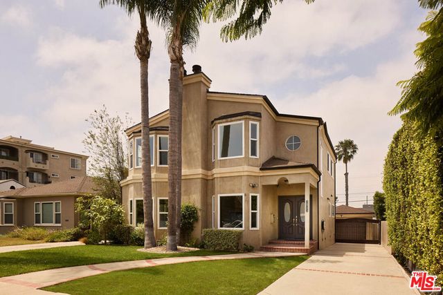 2955 Kelton Avenue, Los Angeles, CA 90064