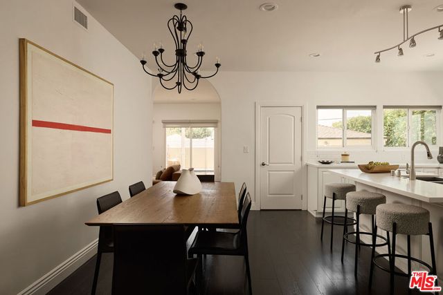 2955 Kelton Avenue, Los Angeles, CA 90064