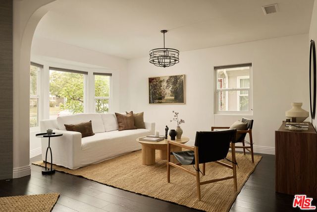 2955 Kelton Avenue, Los Angeles, CA 90064