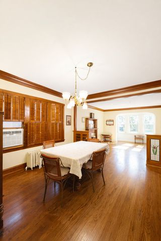 6041 N Newburg Avenue, Chicago, IL 60631