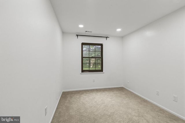 404-A WILLOW TURN, Mount Laurel, NJ 08054