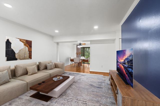 404-A WILLOW TURN, Mount Laurel, NJ 08054