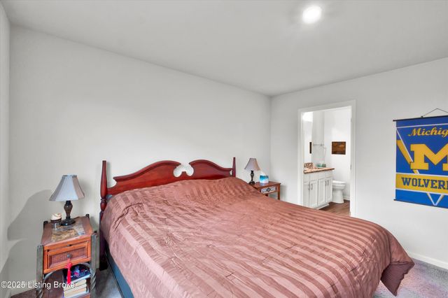 304 Summit Creek Dr, Elizabethtown, KY 42701