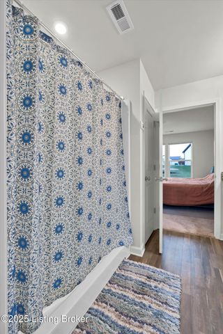 304 Summit Creek Dr, Elizabethtown, KY 42701