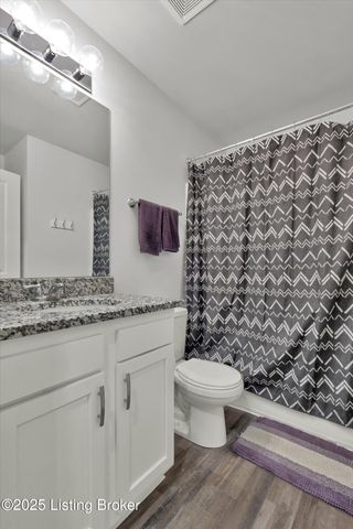 304 Summit Creek Dr, Elizabethtown, KY 42701