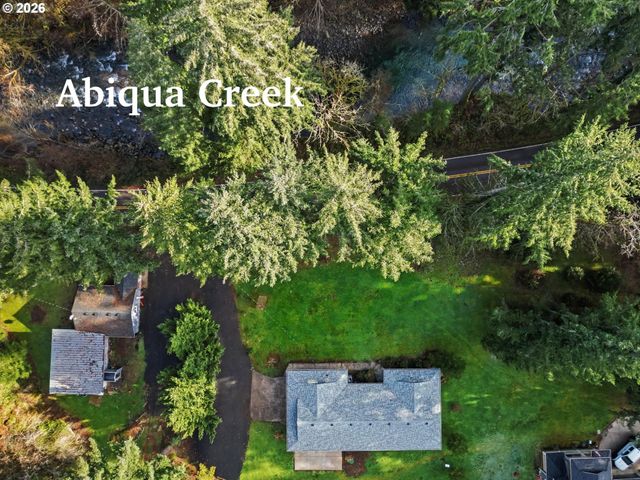 20450 ABIQUA Rd, Scotts Mills, OR 97375