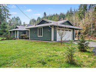 20450 ABIQUA Rd, Scotts Mills, OR 97375