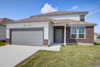 313 Jills Path, Seguin, TX 78155