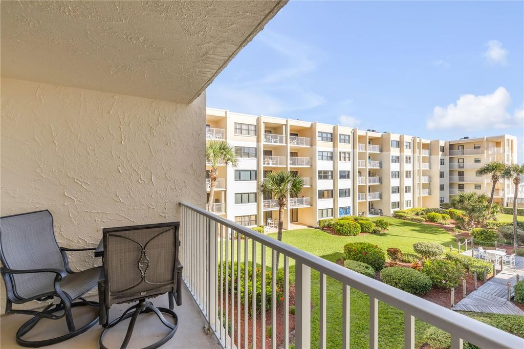 Image 38 of property listing at 4175 S ATLANTIC AVENUE 314, New Smyrna Beach, FL 32169