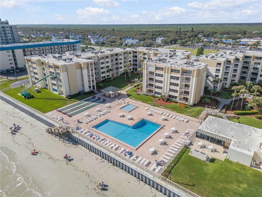 Image 52 of property listing at 4175 S ATLANTIC AVENUE 314, New Smyrna Beach, FL 32169