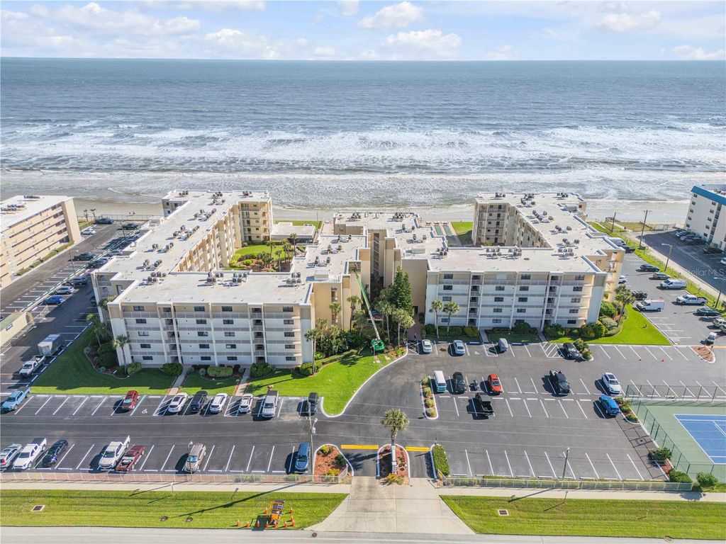 Image 56 of property listing at 4175 S ATLANTIC AVENUE 314, New Smyrna Beach, FL 32169