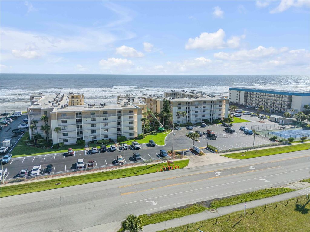Image 60 of property listing at 4175 S ATLANTIC AVENUE 314, New Smyrna Beach, FL 32169