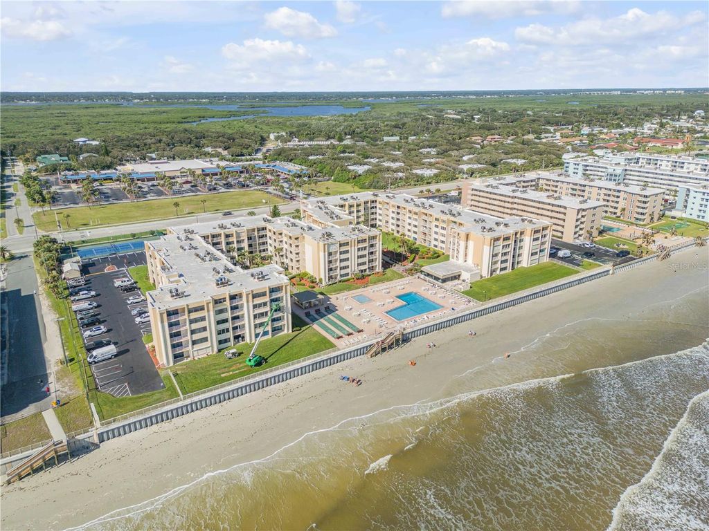 Image 64 of property listing at 4175 S ATLANTIC AVENUE 314, New Smyrna Beach, FL 32169