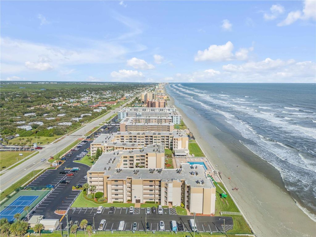 Image 68 of property listing at 4175 S ATLANTIC AVENUE 314, New Smyrna Beach, FL 32169