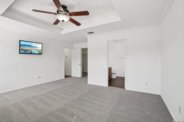 7710 Derby, Selma, TX 78154