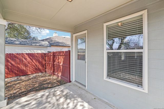 7710 Derby, Selma, TX 78154