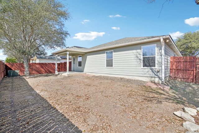 7710 Derby, Selma, TX 78154