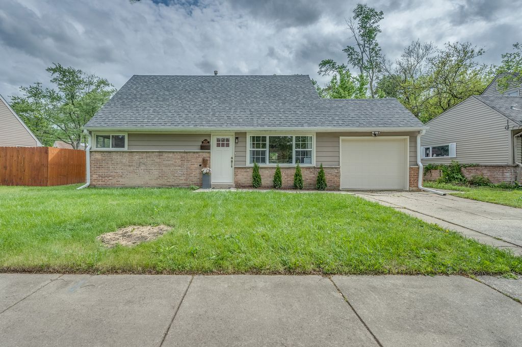 407 Watseka Street, Park Forest, IL 60466