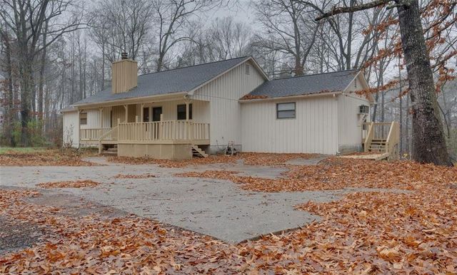 5520 HEARN Road, Ellenwood, GA 30294