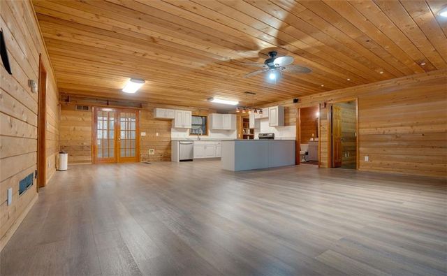 5520 HEARN Road, Ellenwood, GA 30294
