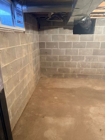 1617 College Avenue, Des Moines, IA 50314