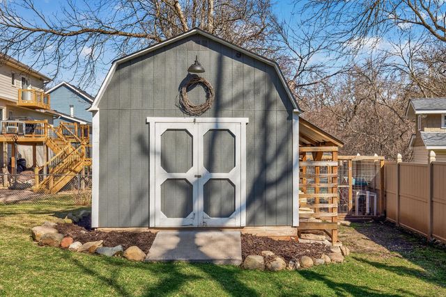 8040 172nd Street W, Lakeville, MN 55044