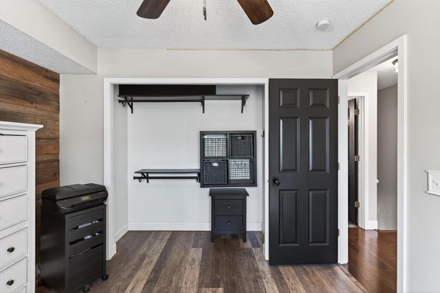 8040 172nd Street W, Lakeville, MN 55044