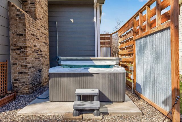 8040 172nd Street W, Lakeville, MN 55044