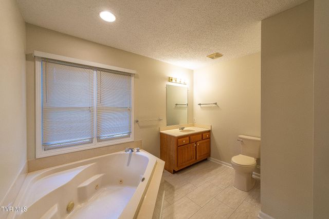 113 Beechwood Court, Kingsport, TN 37663