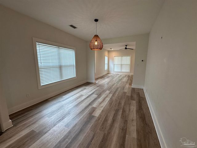 1109 E Leonard St, Pensacola, FL 32503