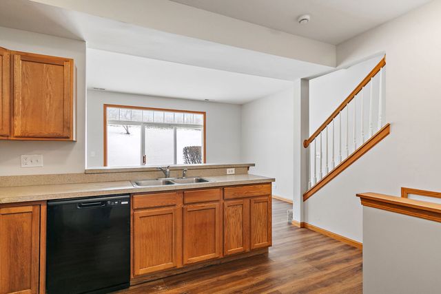 2276 Flagstone Lane, Carpentersville, IL 60110