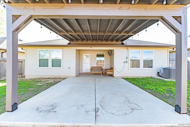 755 Ocelot Court, Seguin, TX 78155