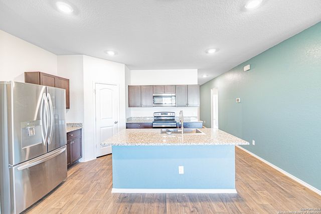 755 Ocelot Court, Seguin, TX 78155