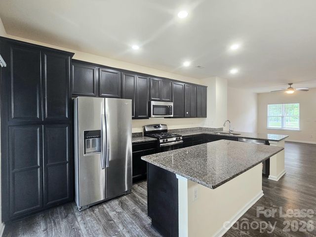 7333 Jane Parks Way, Charlotte, NC 28217