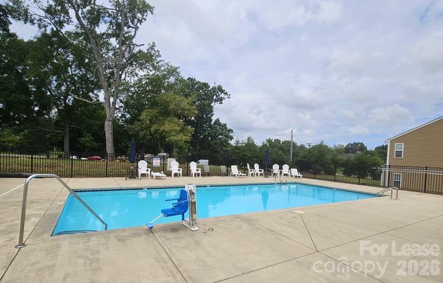 7333 Jane Parks Way, Charlotte, NC 28217