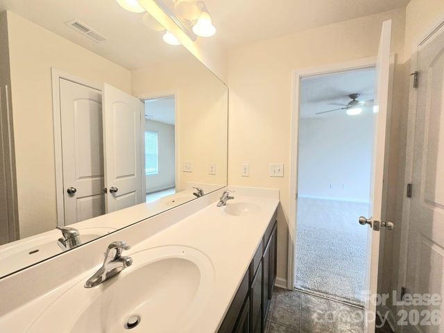 7333 Jane Parks Way, Charlotte, NC 28217