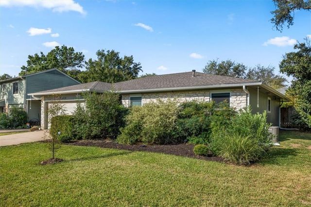 7800 Beauregard CIR