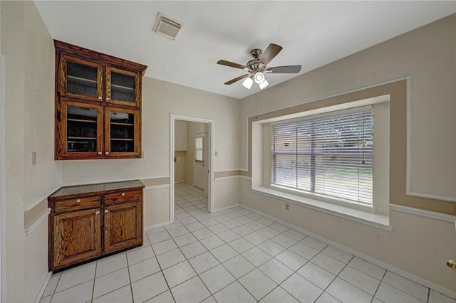 1618 Nails Creek Drive, Sugar Land, TX 77478