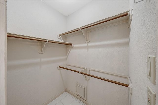 1618 Nails Creek Drive, Sugar Land, TX 77478