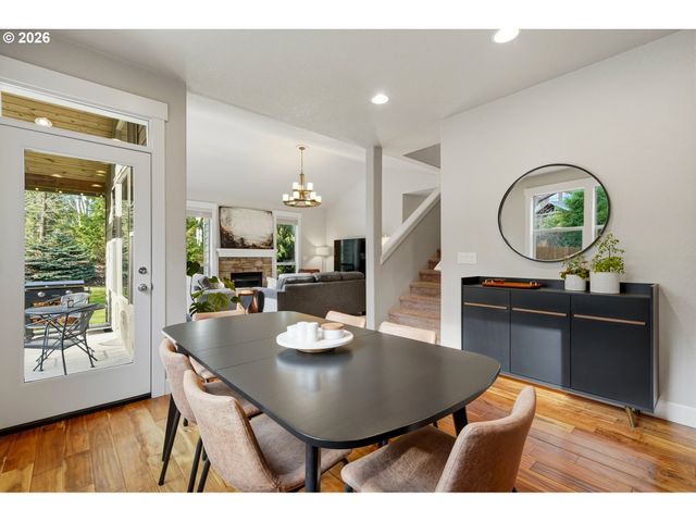 17390 AUBIN St, Sandy, OR 97055