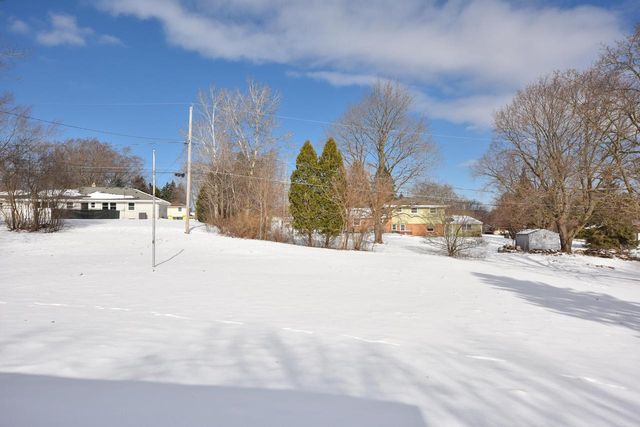 N70W13848 Brentwood DRIVE, Menomonee Falls, WI 53051