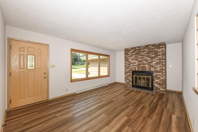 N70W13848 Brentwood DRIVE, Menomonee Falls, WI 53051