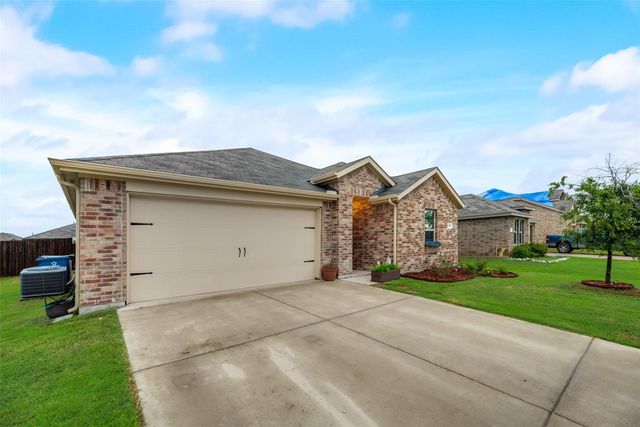 315 Patina Street, Josephine, TX 75189