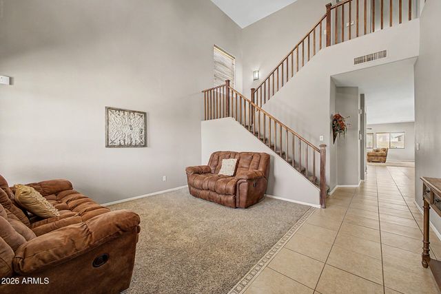 222 E MOUNTAIN VIEW Road, San Tan Valley, AZ 85143