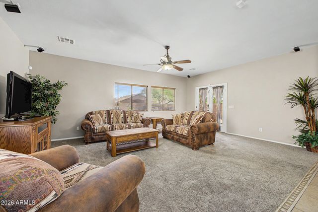 222 E MOUNTAIN VIEW Road, San Tan Valley, AZ 85143