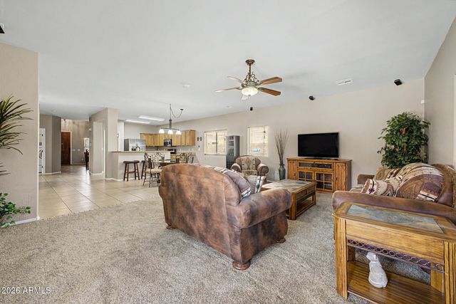 222 E MOUNTAIN VIEW Road, San Tan Valley, AZ 85143