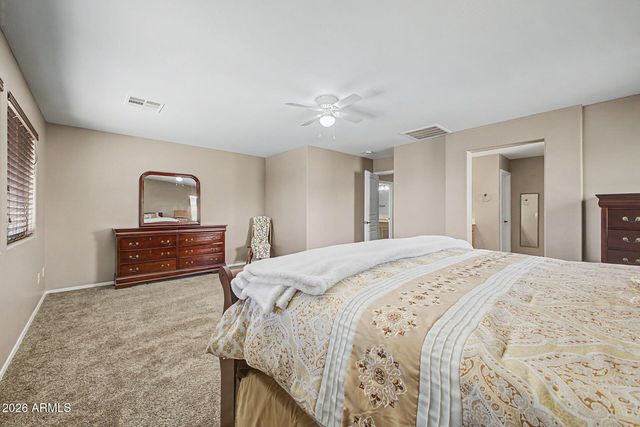222 E MOUNTAIN VIEW Road, San Tan Valley, AZ 85143