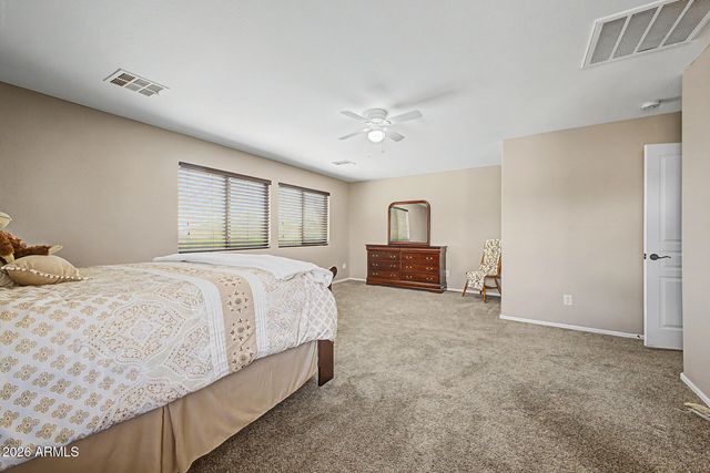 222 E MOUNTAIN VIEW Road, San Tan Valley, AZ 85143