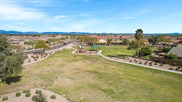 222 E MOUNTAIN VIEW Road, San Tan Valley, AZ 85143
